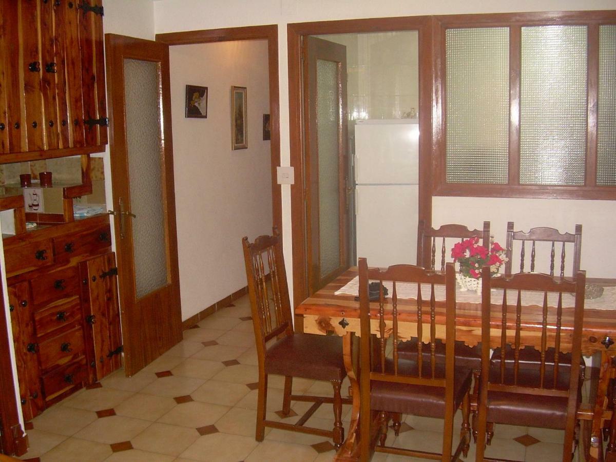 Casa Rosalia Apartamento Bronchales Exterior foto